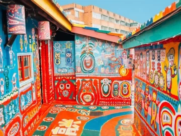 Історія муралів які вдихнули нове життя в місто