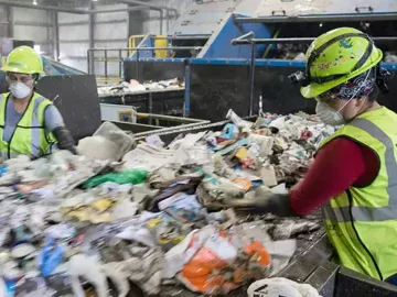 Інноваційні підходи до переробки відходів у місцевих громадах