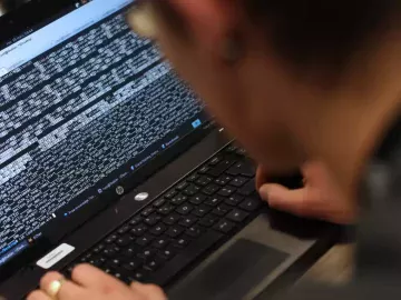 Стратегії протидії кіберзлочинності для захисту особистих та корпоративних даних