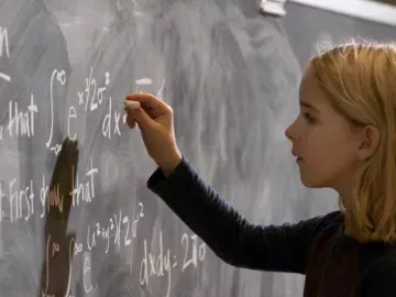 Як школи розвивають таланти обдарованих дітей