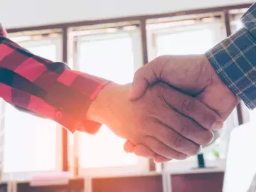 Прозорість як основа довіри та підтримки у благодійності
