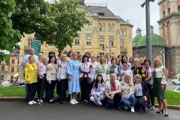 Створення безперешкодного доступу до львівської 1-ої міської поліклініки для осіб з фізичними обмеженнями