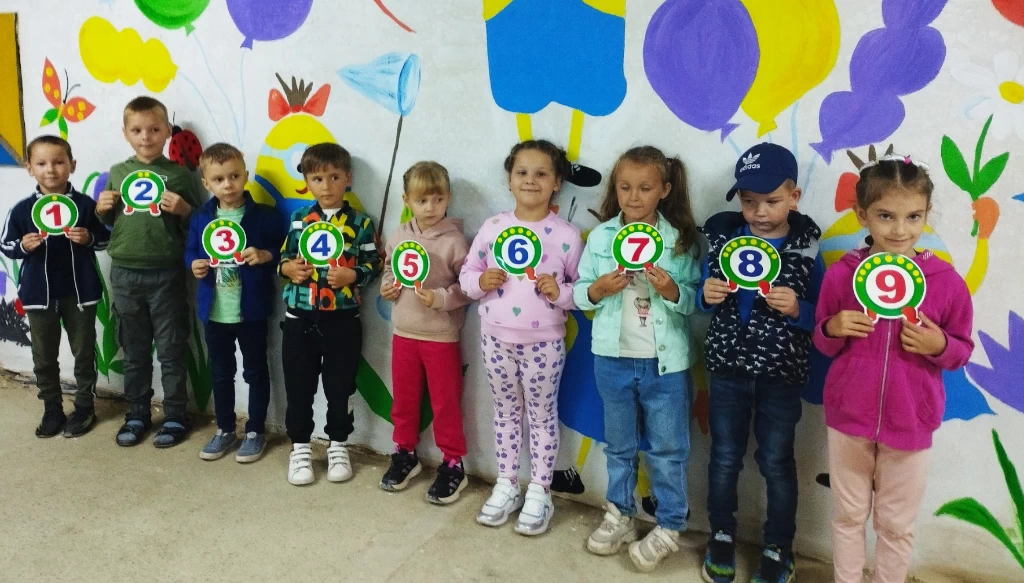 Комфортний, інклюзивний, ігровий та навчальний центр для дітей та батьків