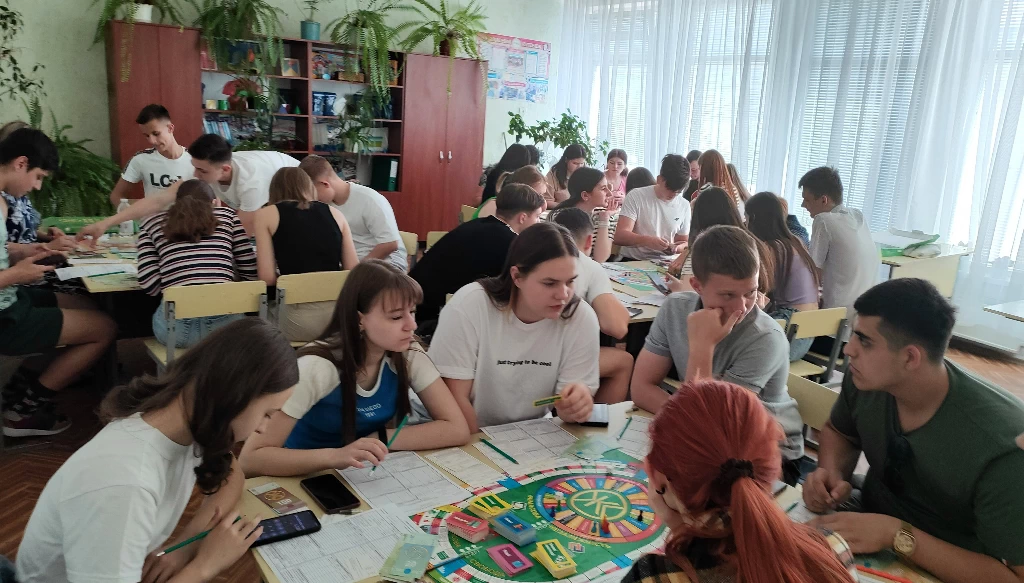 Створення Клубу фінансової грамотності та підготовки тренерів для шкіл Олександрійського району