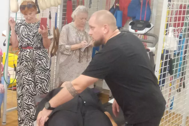 «Сила відновлення» — психосоціальна реабілітація для ветеранів, ветеранoк та їхніх родин