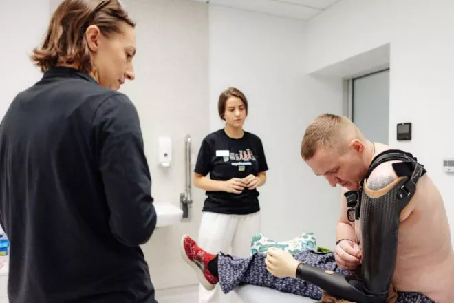 «Сила відновлення» — психосоціальна реабілітація для ветеранів, ветеранoк та їхніх родин