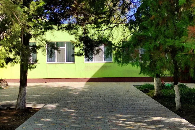 Безпечні та комфортні укриття для дітей Теплодара