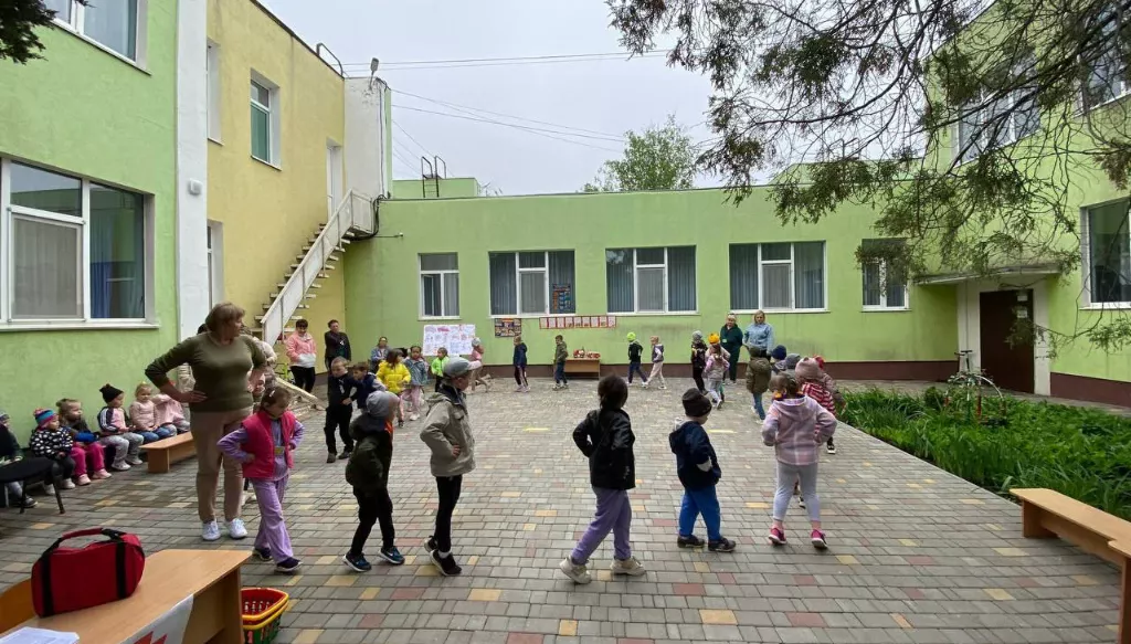 Безпечні та комфортні укриття для дітей Теплодара