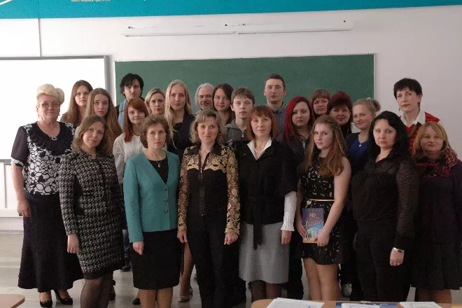 Витоки нашої ідентичності: створення культурно-освітнього центру