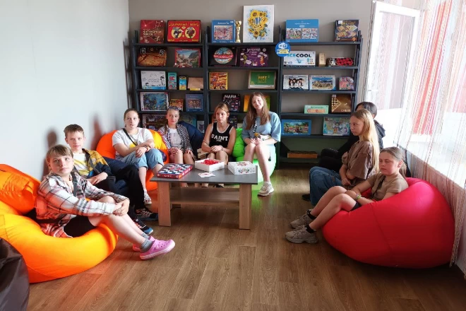 «Кінобункер» – безпечний кінопростір для молоді прикордонного Овруча