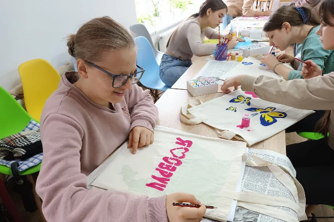 «Кінобункер» – безпечний кінопростір для молоді прикордонного Овруча