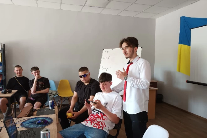 «Кінобункер» – безпечний кінопростір для молоді прикордонного Овруча