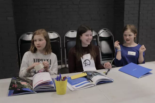 Підтримка українських дітей: безкоштовні заняття з творчості, лідерства та емоційної стійкості