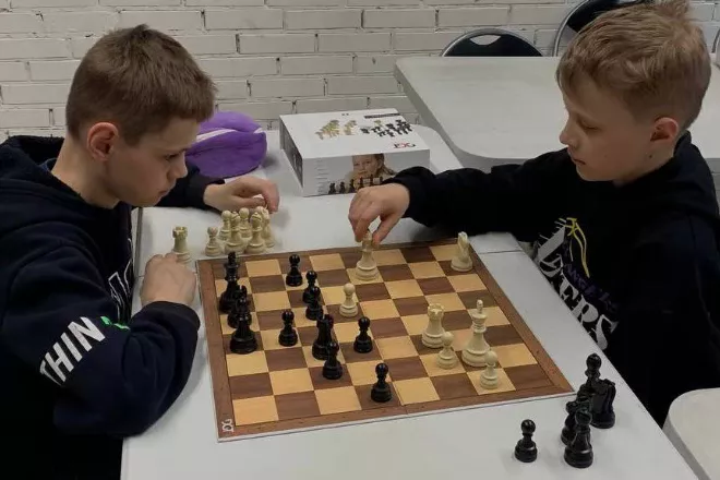 Підтримка українських дітей: безкоштовні заняття з творчості, лідерства та емоційної стійкості