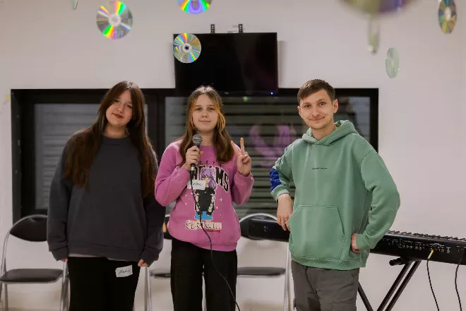 Підтримка українських дітей: безкоштовні заняття з творчості, лідерства та емоційної стійкості