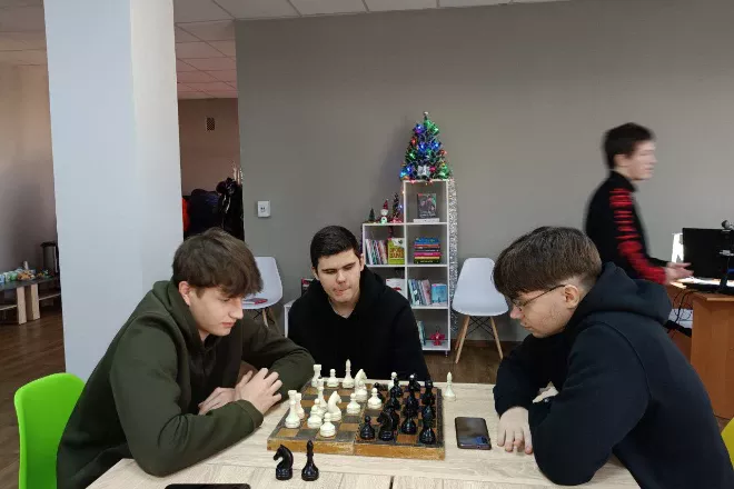 «Кінобункер» – безпечний кінопростір для молоді прикордонного Овруча