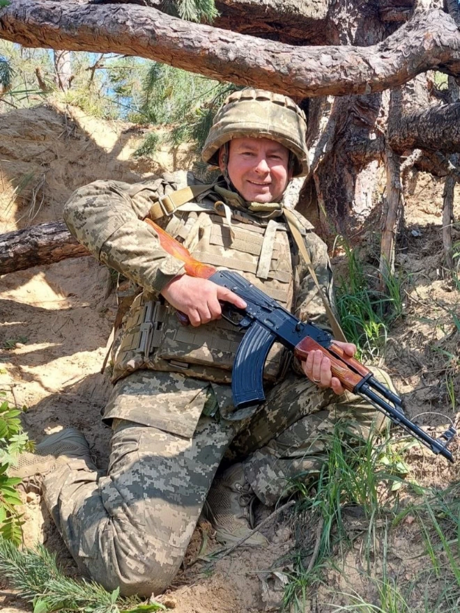 Професійний студійний запис та просування авторських патріотичних пісень для зміцнення бойового духу та єднання українців