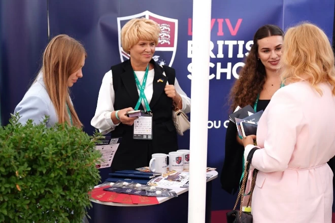 Інвестиція в майбутнє дітей українських Героїв разом із Lviv British School